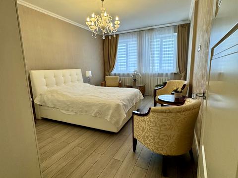 квартира за адресою Анни Ахматової вул., 13-Д