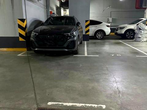 комерційна за адресою Саперне Поле вул., 12