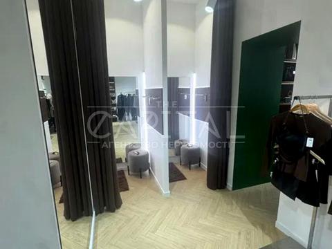 комерційна за адресою Лисенка вул., 4
