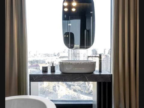 квартира за адресою Лабораторний пров., 7