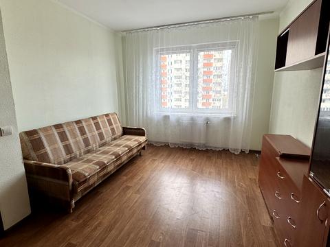 квартира за адресою Софії Русової вул., 7