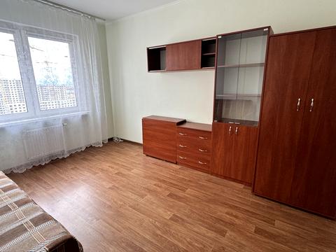 квартира за адресою Софії Русової вул., 7