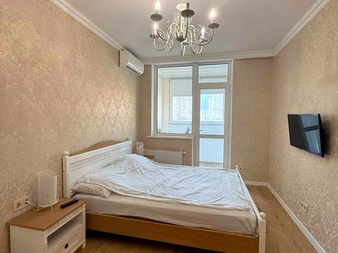 квартира по адресу Драгоманова ул., 2-А