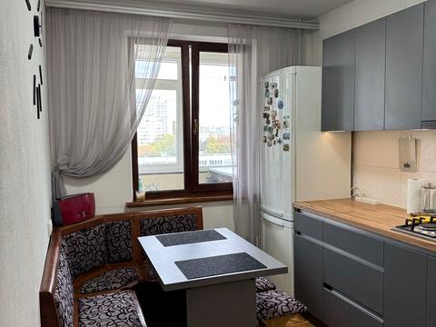 квартира по адресу Тракторостроителей просп., 128б