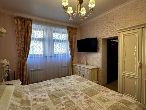 квартира за адресою Олександра Архипенка вул. (), 4