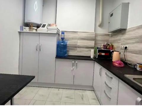 коммерческая по адресу Митрополита Шептицкого ул., 9