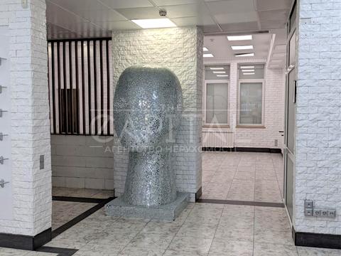 комерційна за адресою Миколи Бажана просп., 14