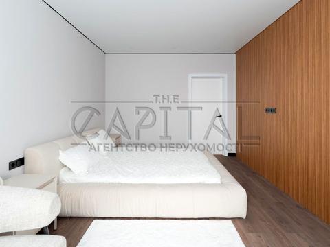 квартира по адресу Ревуцкого ул., 40-Б