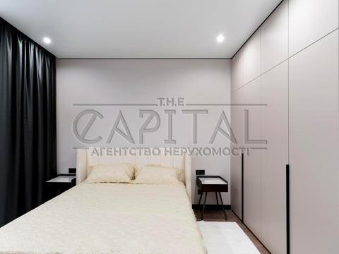 квартира по адресу Ревуцкого ул., 40-Б