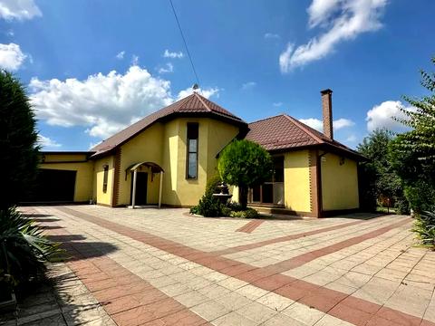 будинок за адресою 50 років Перемоги вул.