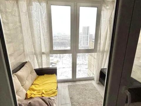 квартира за адресою В'ячеслава Чорновола вул., 16