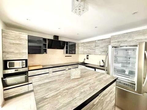 квартира за адресою В'ячеслава Чорновола вул., 16