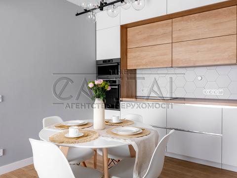 квартира за адресою Соборності просп. (Возз'єднання), 17 к2