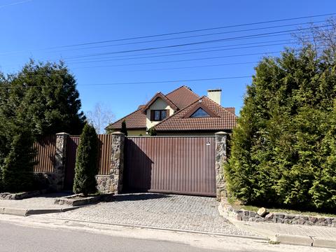 дом по адресу Лісова ул., 11