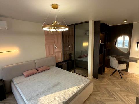 квартира по адресу Довженко ул., 24