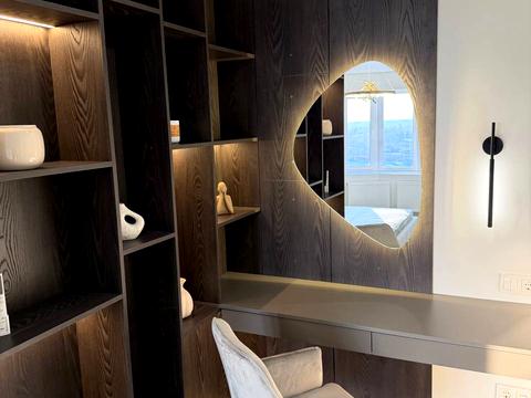 квартира по адресу Довженко ул., 24