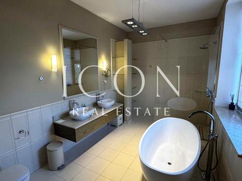 будинок за адресою Лісова вул.