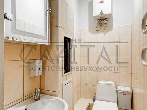 комерційна за адресою Оболонська вул., 25