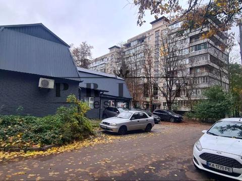 комерційна за адресою Олега Мудрака вул. (Генерала Наумова), 29