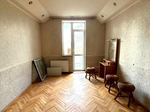 квартира за адресою Стикова, 6