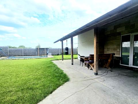 дом по адресу вул. Довженка