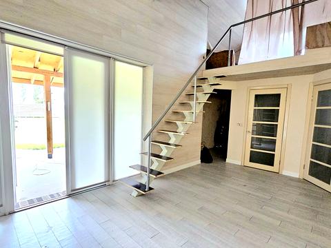 дом по адресу вул. Довженка