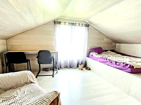 дом по адресу вул. Довженка