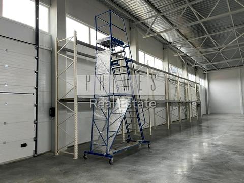 коммерческая по адресу Паркова вул., 1