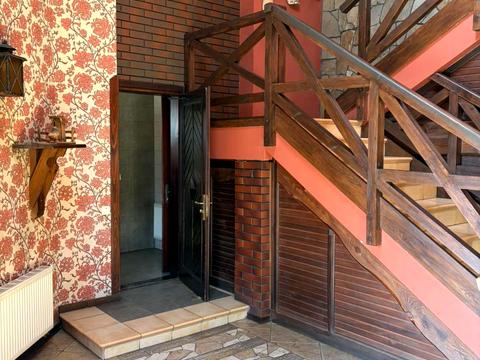 коммерческая по адресу Романа Шухевича ул., 16