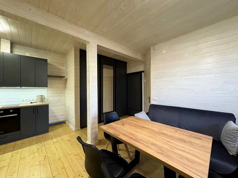 будинок за адресою Солов'їна