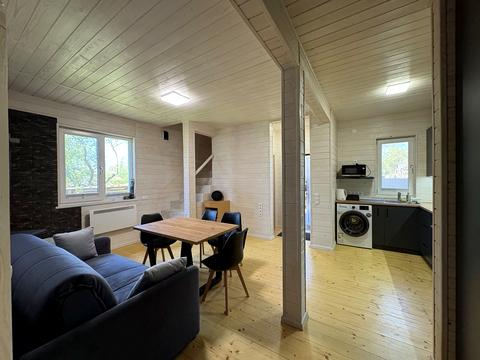 будинок за адресою Солов'їна