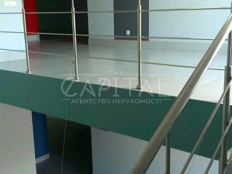 комерційна за адресою Київська, 1