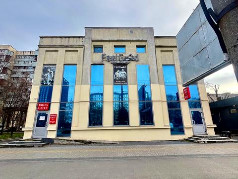 коммерческая по адресу Славы бульв., 5д