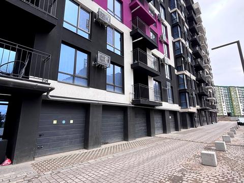 паркомісце за адресою Юліана Пелеша вул., 2