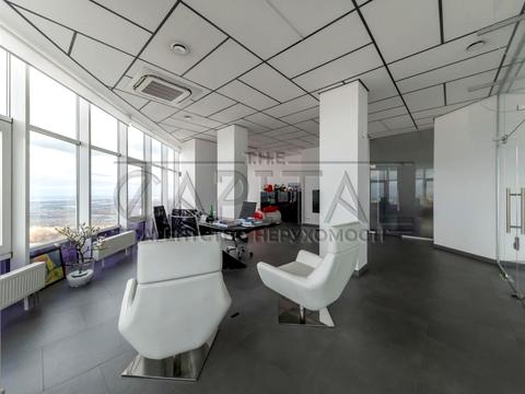 комерційна за адресою Кловський узвіз, 7a