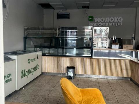 коммерческая по адресу Леси Украинки бульв., 3