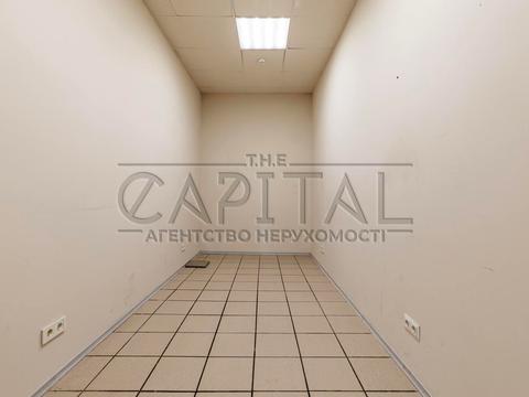 коммерческая по адресу Леси Украинки бульв., 3