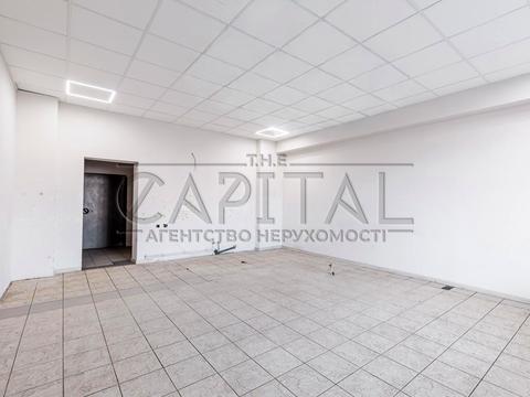 коммерческая по адресу Леси Украинки бульв., 3