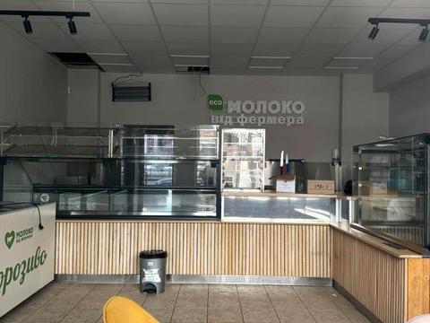 коммерческая по адресу Леси Украинки бульв., 3