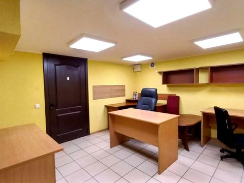 комерційна за адресою Єреванська вул., 8