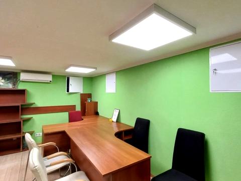 комерційна за адресою Єреванська вул., 8