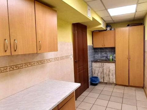 комерційна за адресою Єреванська вул., 8