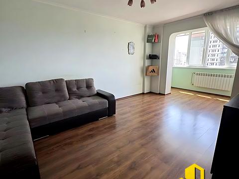 квартира за адресою Академіка Єфремова вул. (Командарма Уборевича), 25