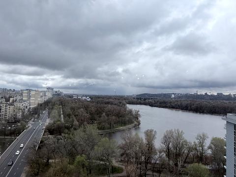 квартира за адресою Раїси Окіпної вул., 10