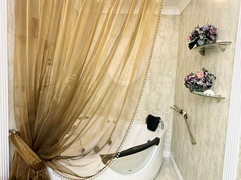 квартира за адресою Раїси Окіпної вул., 10