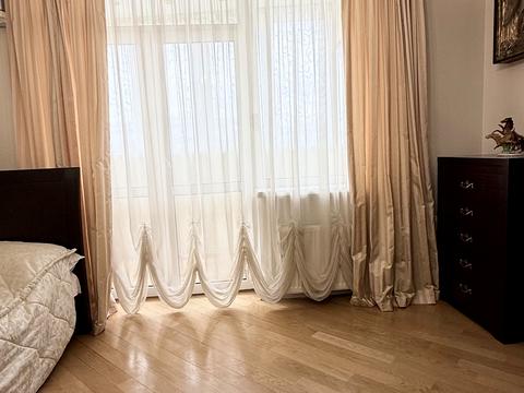 квартира за адресою Раїси Окіпної вул., 10