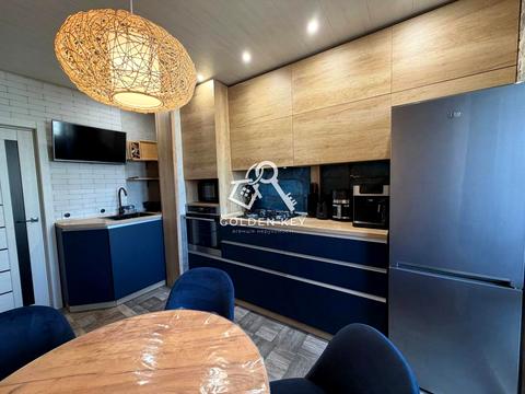 квартира за адресою Гірницький мікрорайон  (5-й мікрорайон), 7