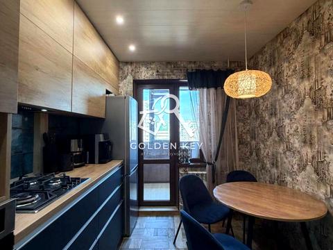 квартира за адресою Гірницький мікрорайон  (5-й мікрорайон), 7