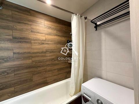 квартира за адресою Гірницький мікрорайон  (5-й мікрорайон), 7