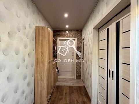 квартира за адресою Гірницький мікрорайон  (5-й мікрорайон), 7